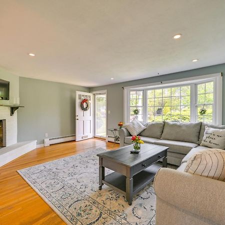 Appartement Marblehead Retreat With Sprawling Yard And Gas Grill! Extérieur photo