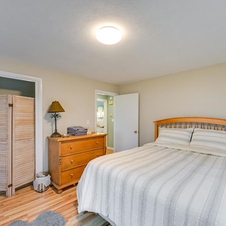 Appartement Marblehead Retreat With Sprawling Yard And Gas Grill! Extérieur photo
