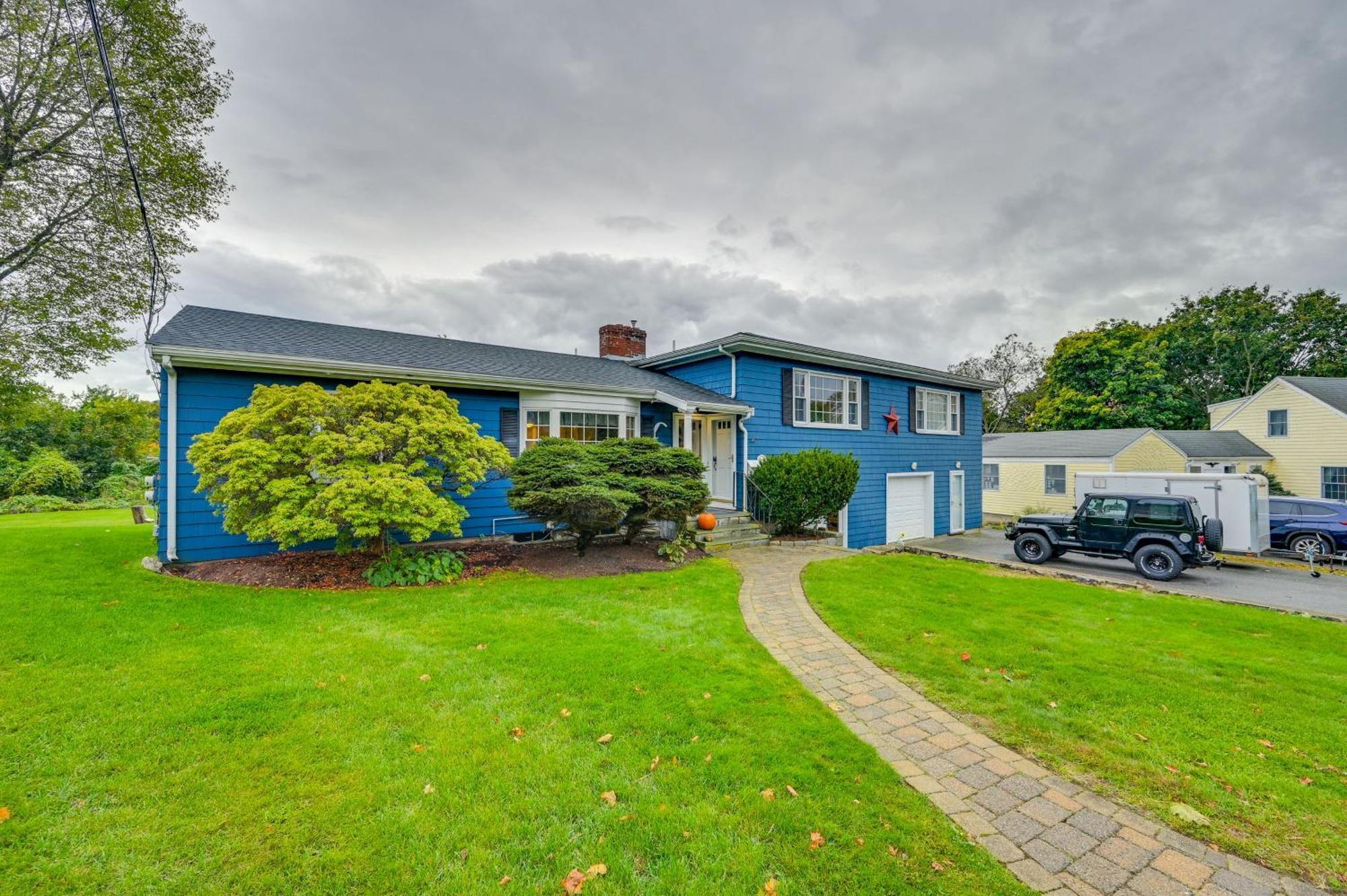 Appartement Marblehead Retreat With Sprawling Yard And Gas Grill! Extérieur photo