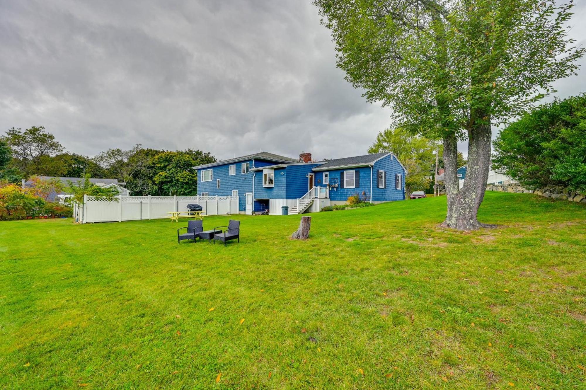 Appartement Marblehead Retreat With Sprawling Yard And Gas Grill! Extérieur photo